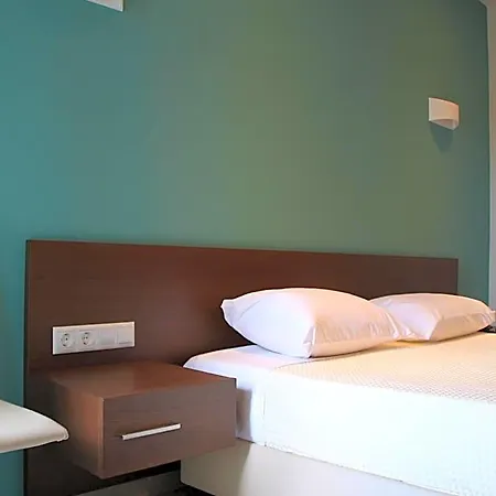 Aparthotel Angels 4*